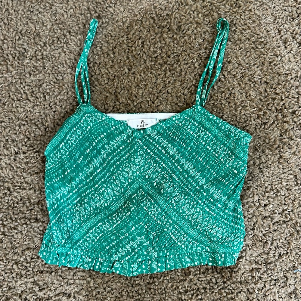 Green tank, size small, habit boutique, new with tags